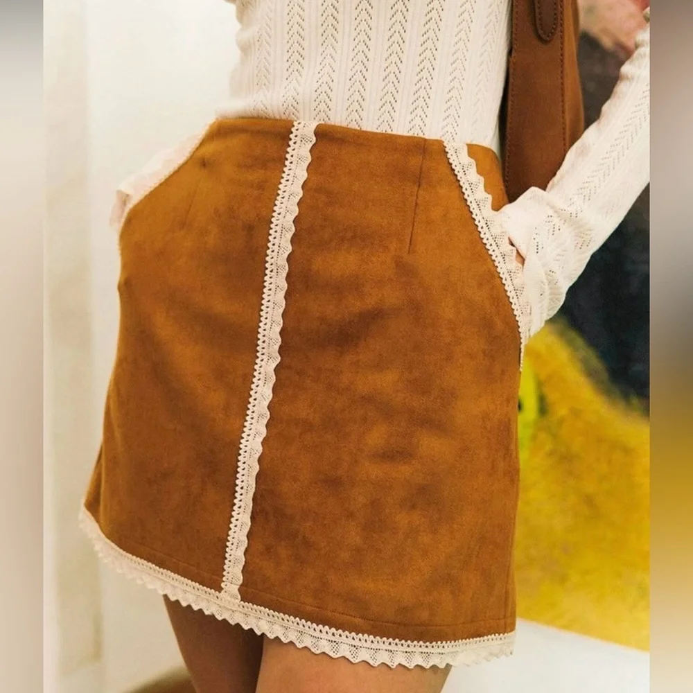 RIHOAS Tan Faux Suede Lace Trim Mini Skirt Western Nashville Style XS NWT